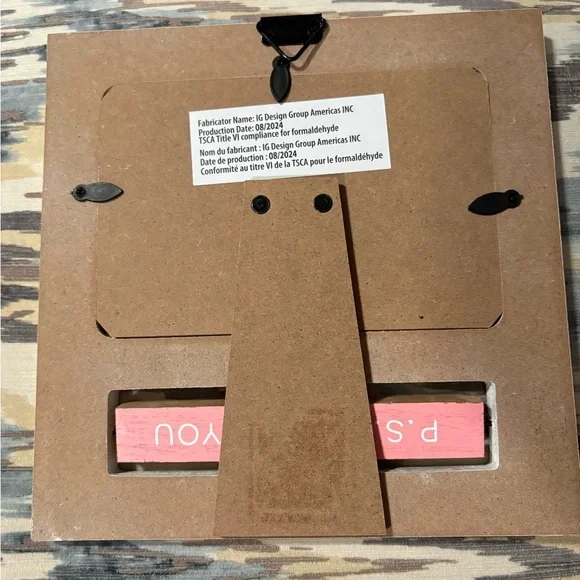 White Photo Frame with Changeable Love Message - Picture 4 of 6